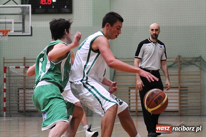 Zdjęcie w galerii na portalu naszraciborz.pl: Młodzi koszykarze RKK wygrywają na zakończenie sezonu wiadomości z regionu