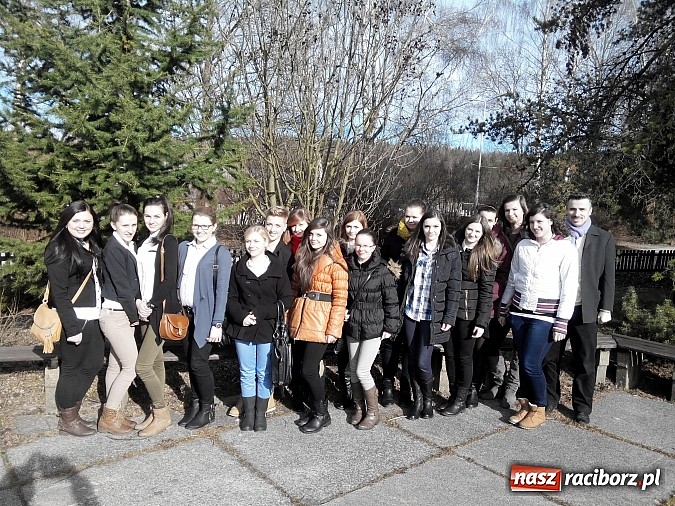 Zdjęcie w galerii na portalu naszraciborz.pl: Uczennice Ekonomika szkoliły się w Niemczech wiadomości z regionu