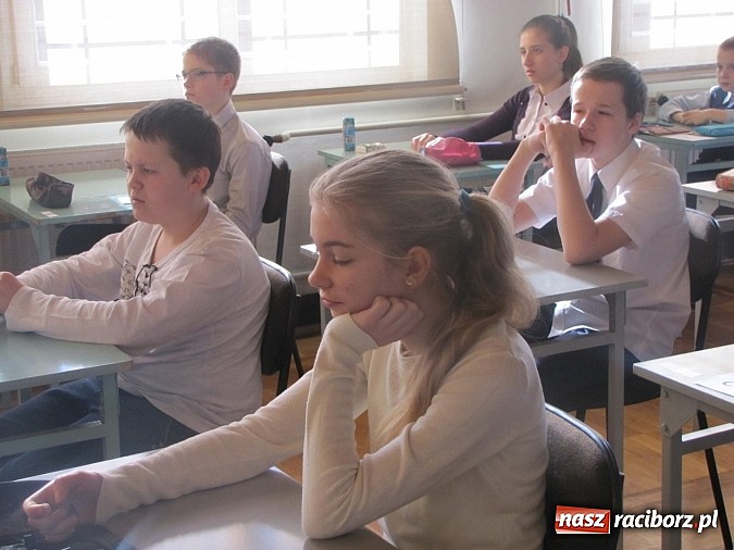 Zdjęcie w galerii na portalu naszraciborz.pl: Matematyka na 5! w Gimnazjum nr 5 wiadomości z regionu