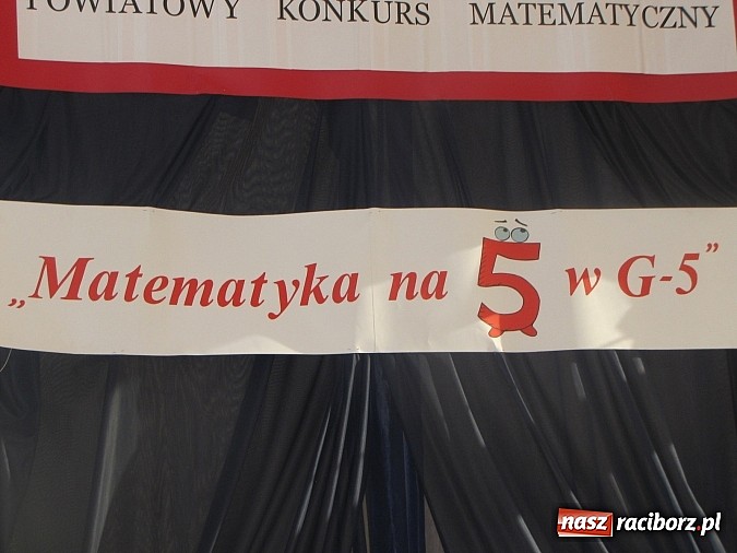 Zdjęcie w galerii na portalu naszraciborz.pl: Matematyka na 5! w Gimnazjum nr 5 wiadomości z regionu
