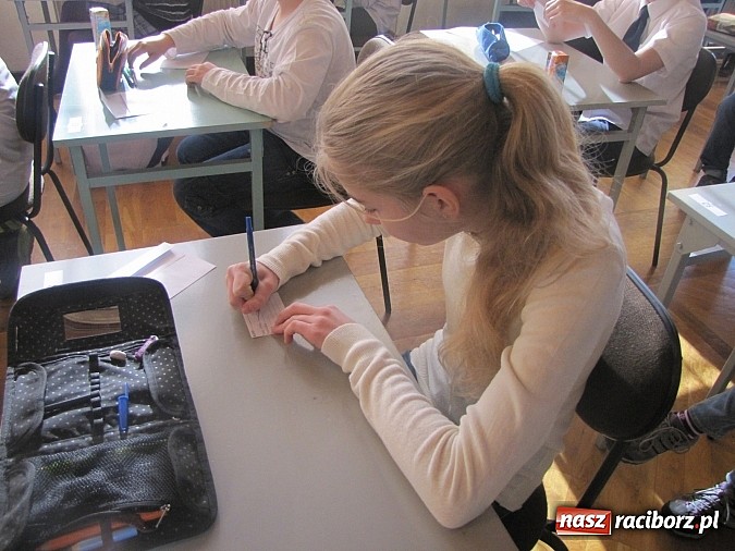 Zdjęcie w galerii na portalu naszraciborz.pl: Matematyka na 5! w Gimnazjum nr 5 wiadomości z regionu