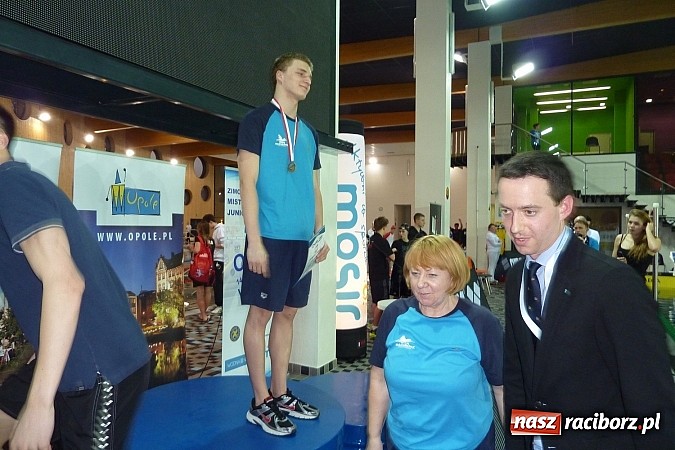 Zdjęcie w galerii na portalu naszraciborz.pl: Pływanie. Na początek złoto, srebro i gratulacje miss wiadomości z regionu