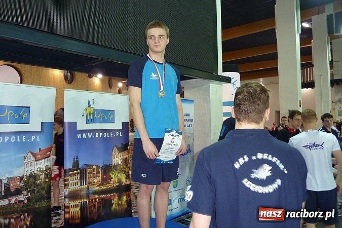 Zdjęcie w galerii na portalu naszraciborz.pl: Pływanie. Na początek złoto, srebro i gratulacje miss wiadomości z regionu