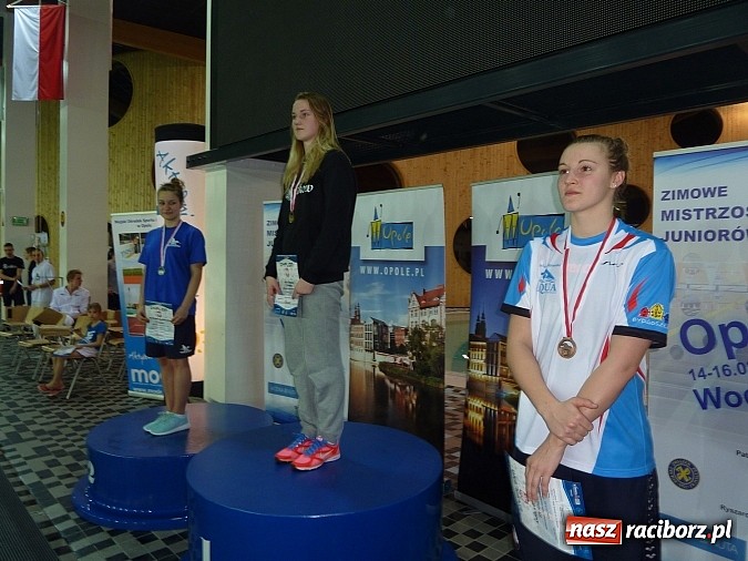 Zdjęcie w galerii na portalu naszraciborz.pl: Pływanie. Na początek złoto, srebro i gratulacje miss wiadomości z regionu