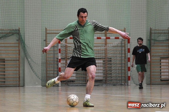 Zdjęcie w galerii na portalu naszraciborz.pl: Iras Team i Ćmy Barowe pokonują rywali wiadomości z regionu