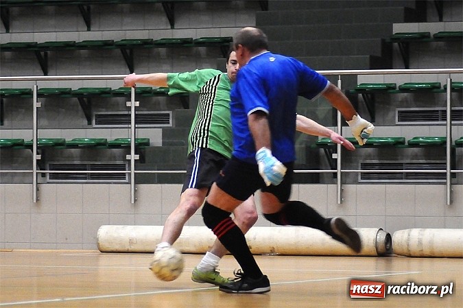 Zdjęcie w galerii na portalu naszraciborz.pl: Iras Team i Ćmy Barowe pokonują rywali wiadomości z regionu