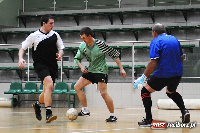 Zdjęcie w galerii na portalu naszraciborz.pl: Iras Team i Ćmy Barowe pokonują rywali wiadomości z regionu