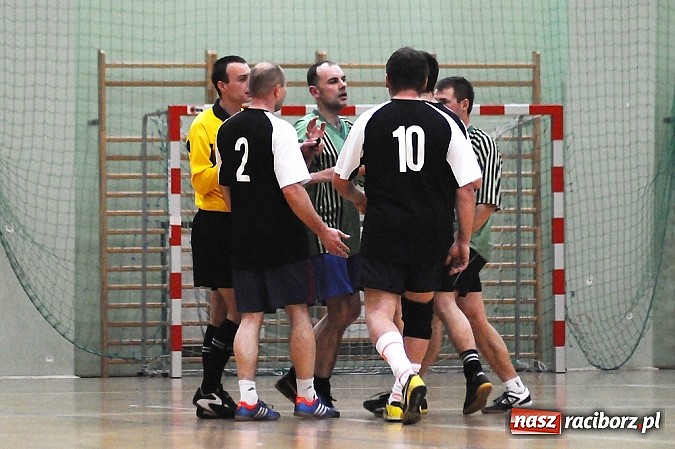 Zdjęcie w galerii na portalu naszraciborz.pl: Iras Team i Ćmy Barowe pokonują rywali wiadomości z regionu