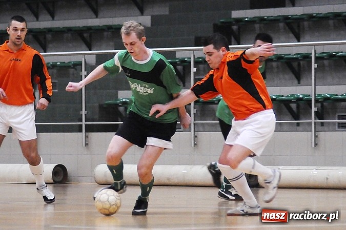 Zdjęcie w galerii na portalu naszraciborz.pl: Iras Team i Ćmy Barowe pokonują rywali wiadomości z regionu