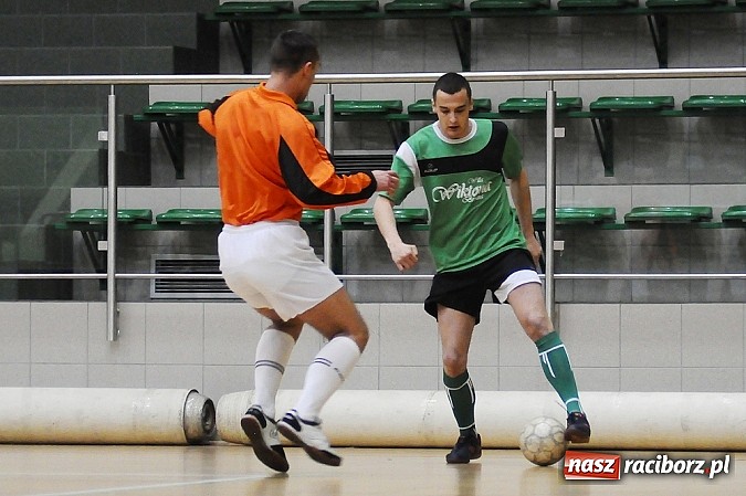 Zdjęcie w galerii na portalu naszraciborz.pl: Iras Team i Ćmy Barowe pokonują rywali wiadomości z regionu