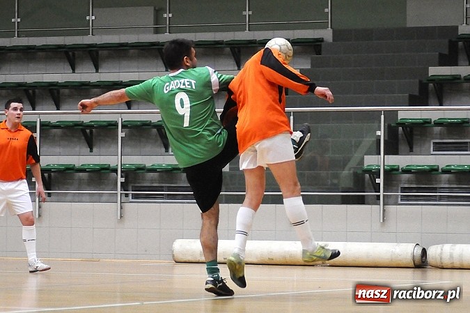 Zdjęcie w galerii na portalu naszraciborz.pl: Iras Team i Ćmy Barowe pokonują rywali wiadomości z regionu