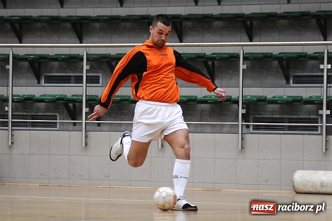 Zdjęcie w galerii na portalu naszraciborz.pl: Iras Team i Ćmy Barowe pokonują rywali wiadomości z regionu