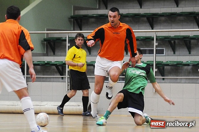 Zdjęcie w galerii na portalu naszraciborz.pl: Iras Team i Ćmy Barowe pokonują rywali wiadomości z regionu