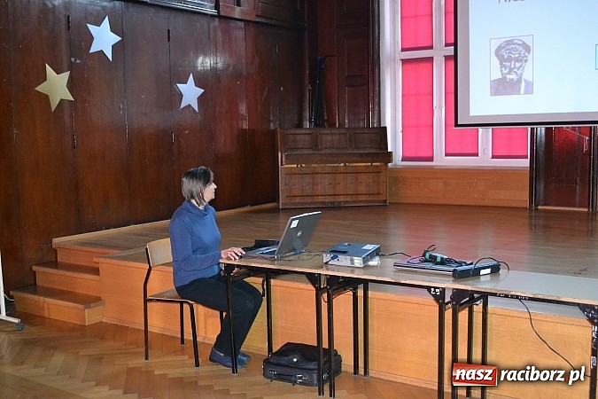 Zdjęcie w galerii na portalu naszraciborz.pl: Wykłady o matematyce w I LO  wiadomości z regionu