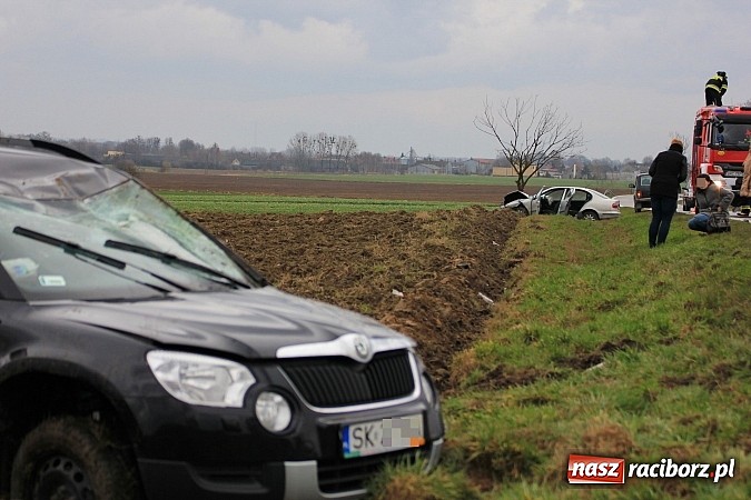 Zdjęcie w galerii na portalu naszraciborz.pl: Kraksa na trasie Twork&oacute;w-Krzyżanowice wiadomości z regionu