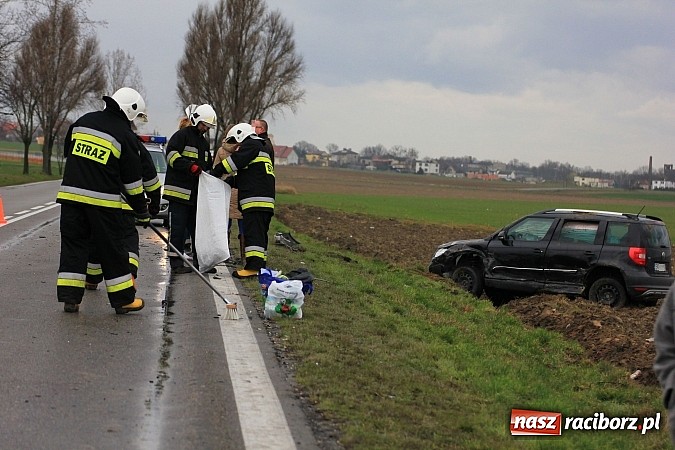 Zdjęcie w galerii na portalu naszraciborz.pl: Kraksa na trasie Twork&oacute;w-Krzyżanowice wiadomości z regionu