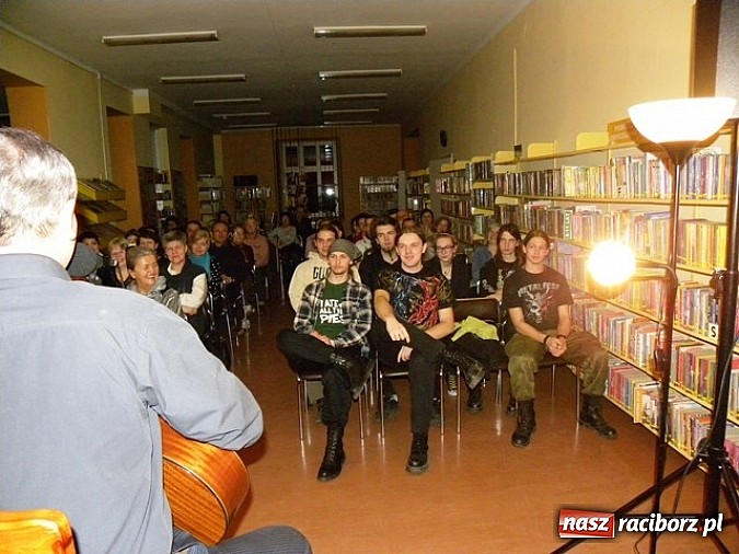 Zdjęcie w galerii na portalu naszraciborz.pl: Pamiętajmy o Jacku Kaczmarskim wiadomości z regionu