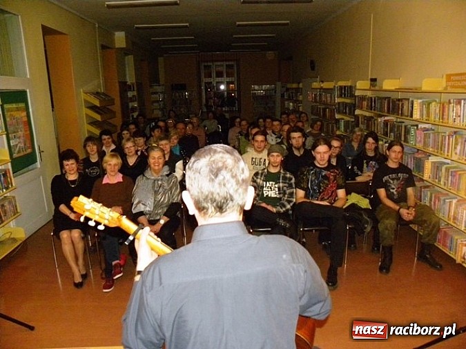 Zdjęcie w galerii na portalu naszraciborz.pl: Pamiętajmy o Jacku Kaczmarskim wiadomości z regionu