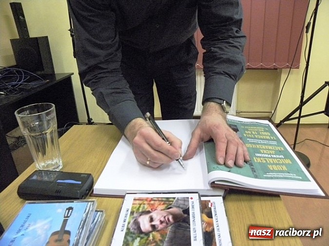 Zdjęcie w galerii na portalu naszraciborz.pl: Pamiętajmy o Jacku Kaczmarskim wiadomości z regionu