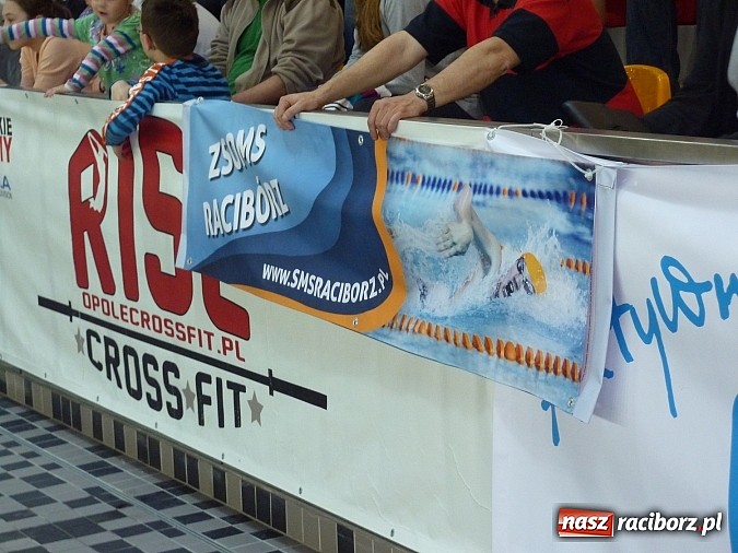 Zdjęcie w galerii na portalu naszraciborz.pl: Pływanie. Fantastyczne dziewczyny z SMS-u  wiadomości z regionu