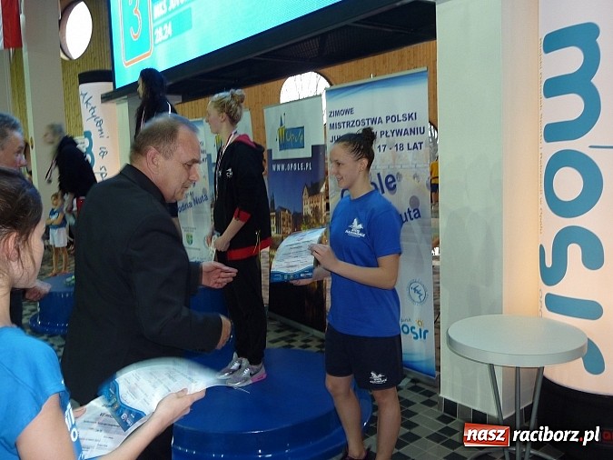 Zdjęcie w galerii na portalu naszraciborz.pl: Pływanie. Fantastyczne dziewczyny z SMS-u  wiadomości z regionu