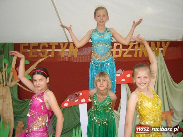 Zdjęcie w galerii na portalu naszraciborz.pl: Aktorzy teatru Studzienna wiadomości z regionu