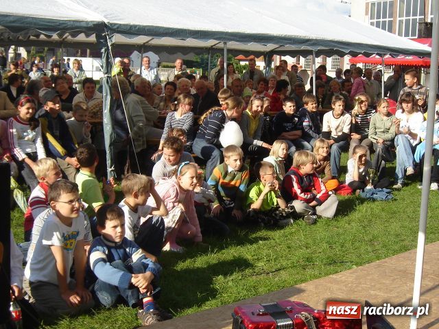 Zdjęcie w galerii na portalu naszraciborz.pl: Aktorzy teatru Studzienna wiadomości z regionu