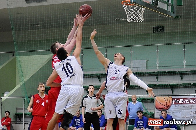Zdjęcie w galerii na portalu naszraciborz.pl: Ofensywa zakończyła sezon porażką wiadomości z regionu