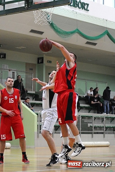 Zdjęcie w galerii na portalu naszraciborz.pl: Ofensywa zakończyła sezon porażką wiadomości z regionu