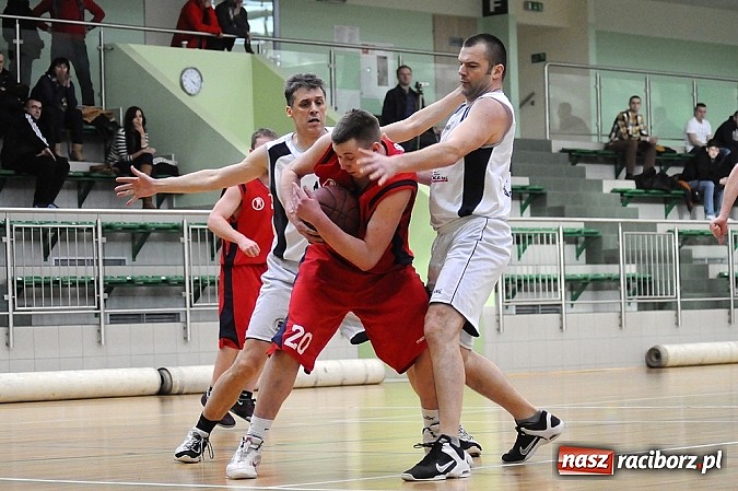 Zdjęcie w galerii na portalu naszraciborz.pl: Ofensywa zakończyła sezon porażką wiadomości z regionu