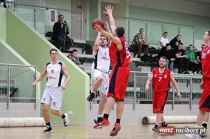 Zdjęcie w galerii na portalu naszraciborz.pl: Ofensywa zakończyła sezon porażką wiadomości z regionu
