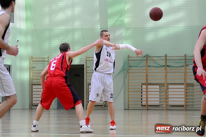 Zdjęcie w galerii na portalu naszraciborz.pl: Ofensywa zakończyła sezon porażką wiadomości z regionu