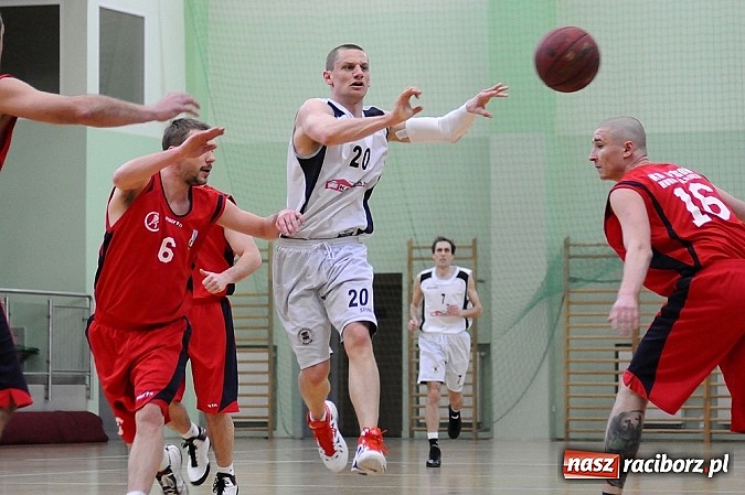 Zdjęcie w galerii na portalu naszraciborz.pl: Ofensywa zakończyła sezon porażką wiadomości z regionu