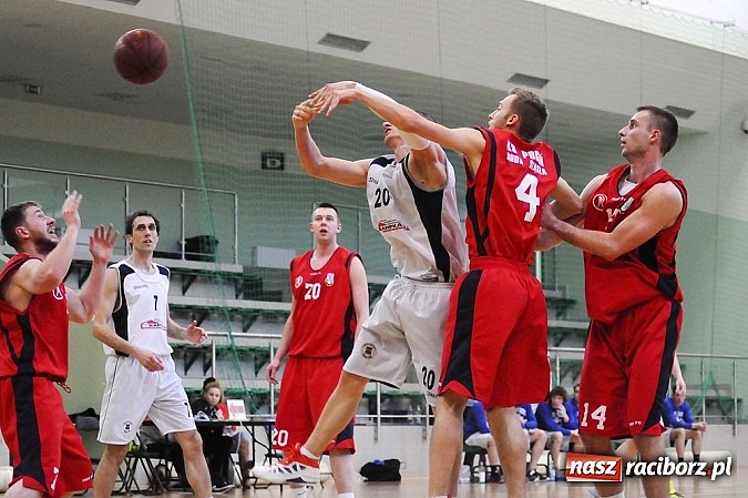 Zdjęcie w galerii na portalu naszraciborz.pl: Ofensywa zakończyła sezon porażką wiadomości z regionu