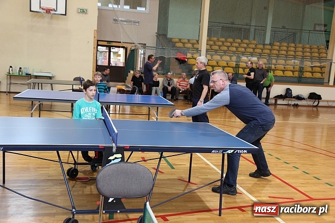 Zdjęcie w galerii na portalu naszraciborz.pl: Kornowac: Turniej tenisa stołowego dla oldbojów wiadomości z regionu