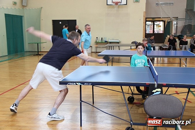 Zdjęcie w galerii na portalu naszraciborz.pl: Kornowac: Turniej tenisa stołowego dla oldbojów wiadomości z regionu