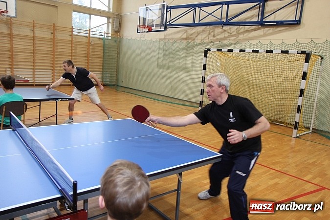 Zdjęcie w galerii na portalu naszraciborz.pl: Kornowac: Turniej tenisa stołowego dla oldbojów wiadomości z regionu