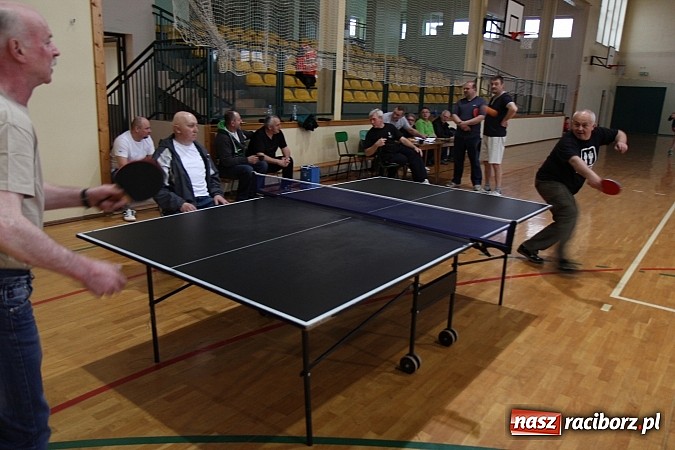 Zdjęcie w galerii na portalu naszraciborz.pl: Kornowac: Turniej tenisa stołowego dla oldbojów wiadomości z regionu
