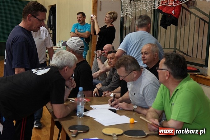 Zdjęcie w galerii na portalu naszraciborz.pl: Kornowac: Turniej tenisa stołowego dla oldbojów wiadomości z regionu