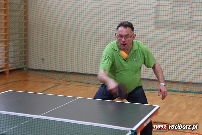 Zdjęcie w galerii na portalu naszraciborz.pl: Kornowac: Turniej tenisa stołowego dla oldbojów wiadomości z regionu