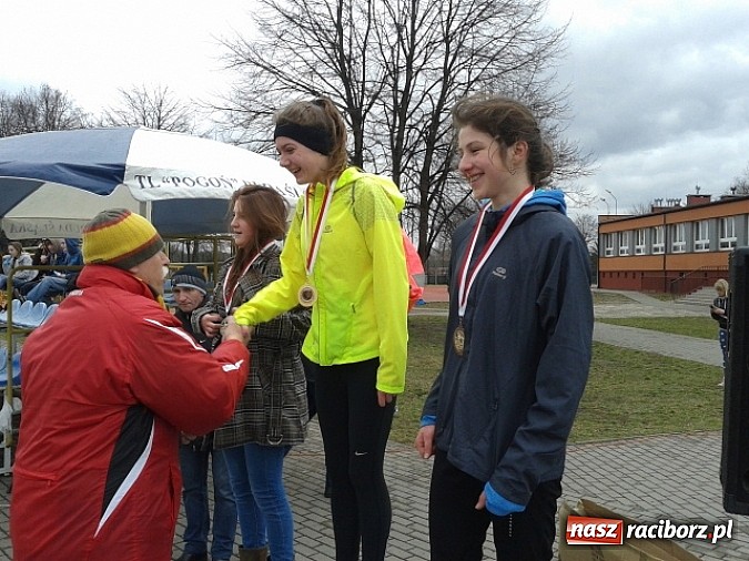 Zdjęcie w galerii na portalu naszraciborz.pl: Biegi przełajowe. Anna Szyjka w roli głównej   wiadomości z regionu
