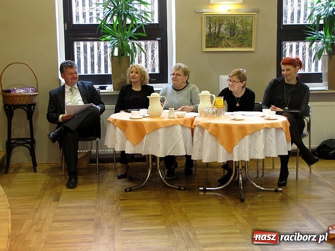 Zdjęcie w galerii na portalu naszraciborz.pl: Śląska godka po raz 7. na przeglądzie w Tworkowie wiadomości z regionu