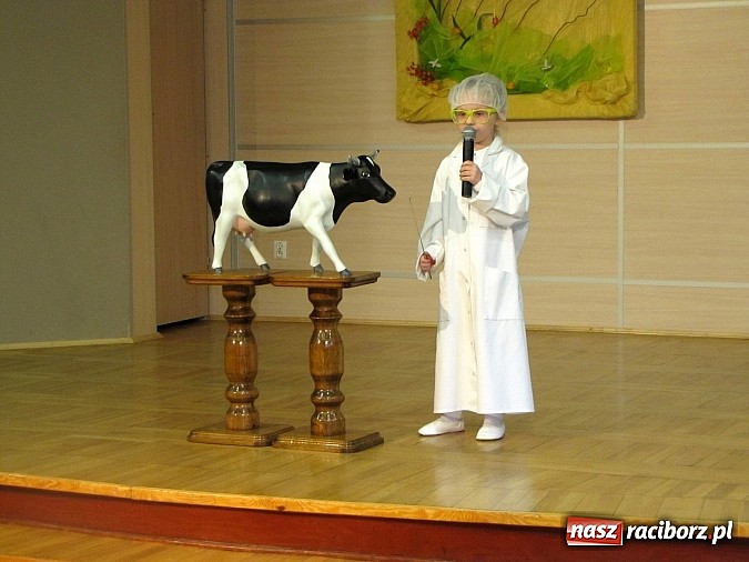 Zdjęcie w galerii na portalu naszraciborz.pl: Śląska godka po raz 7. na przeglądzie w Tworkowie wiadomości z regionu