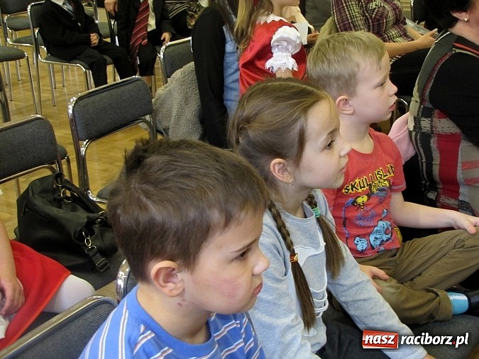 Zdjęcie w galerii na portalu naszraciborz.pl: Śląska godka po raz 7. na przeglądzie w Tworkowie wiadomości z regionu