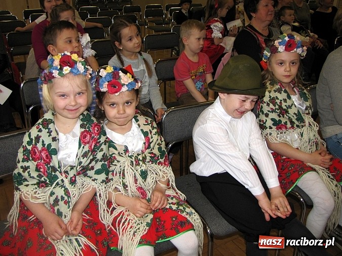 Zdjęcie w galerii na portalu naszraciborz.pl: Śląska godka po raz 7. na przeglądzie w Tworkowie wiadomości z regionu