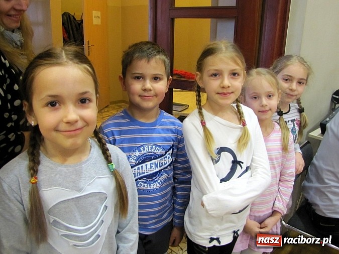 Zdjęcie w galerii na portalu naszraciborz.pl: Śląska godka po raz 7. na przeglądzie w Tworkowie wiadomości z regionu