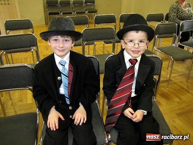 Zdjęcie w galerii na portalu naszraciborz.pl: Śląska godka po raz 7. na przeglądzie w Tworkowie wiadomości z regionu