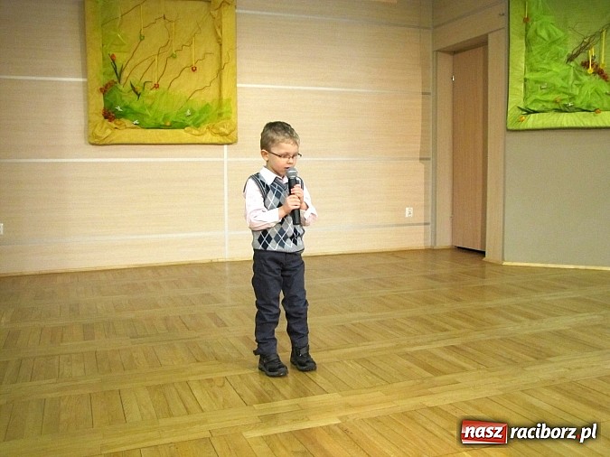 Zdjęcie w galerii na portalu naszraciborz.pl: Śląska godka po raz 7. na przeglądzie w Tworkowie wiadomości z regionu