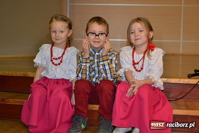 Zdjęcie w galerii na portalu naszraciborz.pl: Śląska godka po raz 7. na przeglądzie w Tworkowie wiadomości z regionu