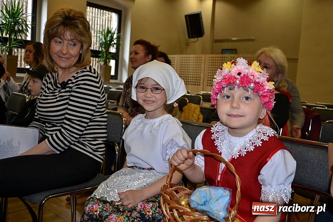 Zdjęcie w galerii na portalu naszraciborz.pl: Śląska godka po raz 7. na przeglądzie w Tworkowie wiadomości z regionu